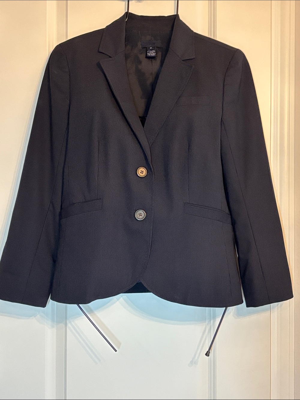 J. Crew Women's wool Blend Navy Pinstriped Tailored 2 Button closure Blazer. 6